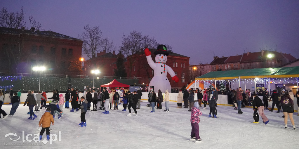 Pierwszy ślizg na Sejmowej z poślizgiem, ale udany