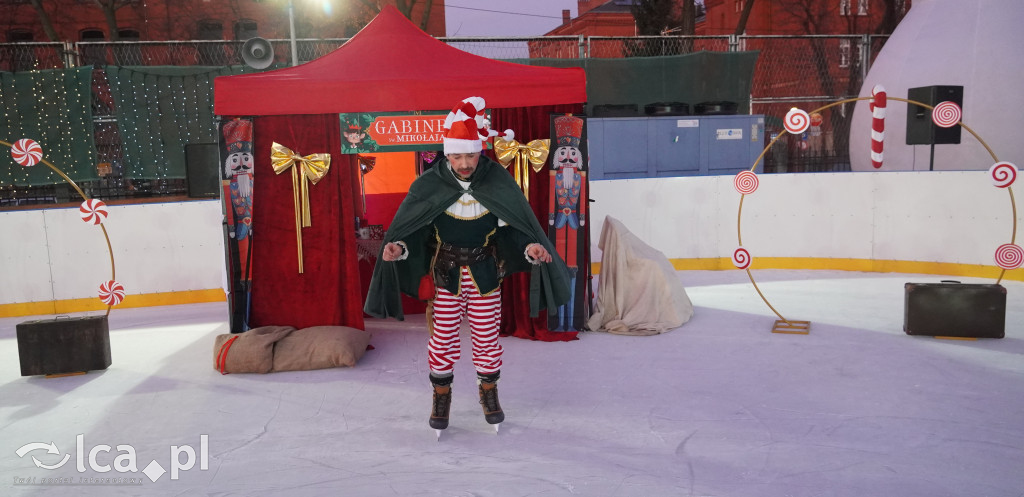 Pierwszy ślizg na Sejmowej z poślizgiem, ale udany