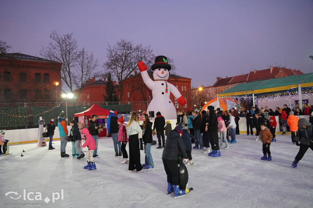 Pierwszy ślizg na Sejmowej z poślizgiem, ale udany