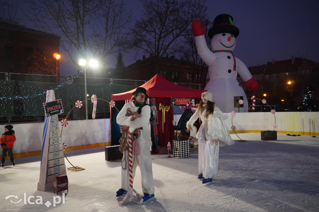 Pierwszy ślizg na Sejmowej z poślizgiem, ale udany