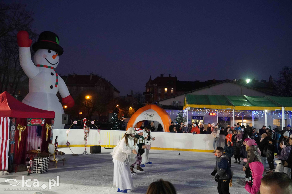 Pierwszy ślizg na Sejmowej z poślizgiem, ale udany