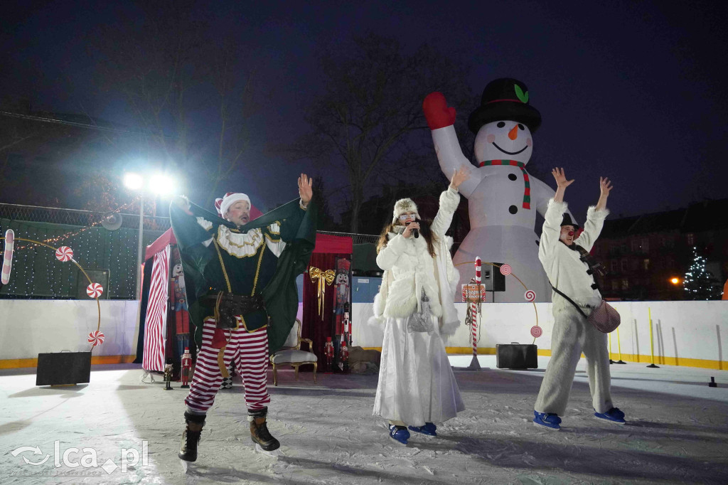 Pierwszy ślizg na Sejmowej z poślizgiem, ale udany
