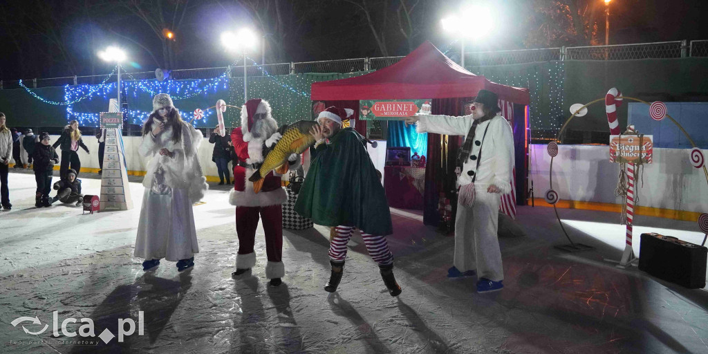 Pierwszy ślizg na Sejmowej z poślizgiem, ale udany