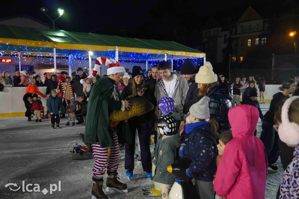 Pierwszy ślizg na Sejmowej z poślizgiem, ale udany