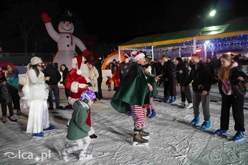 Pierwszy ślizg na Sejmowej z poślizgiem, ale udany