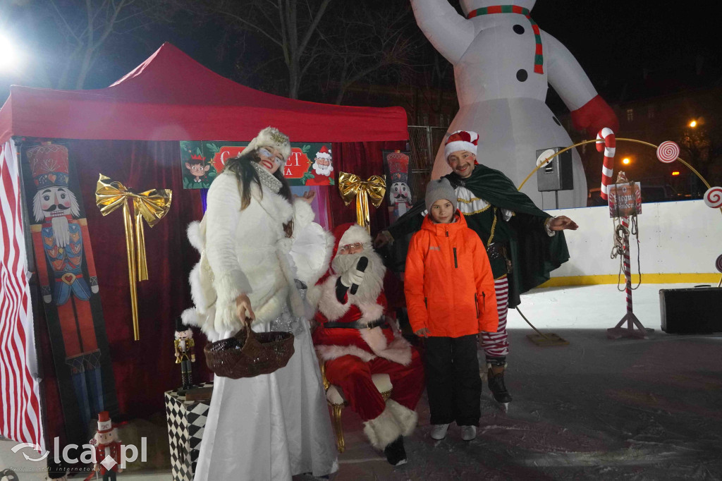 Pierwszy ślizg na Sejmowej z poślizgiem, ale udany