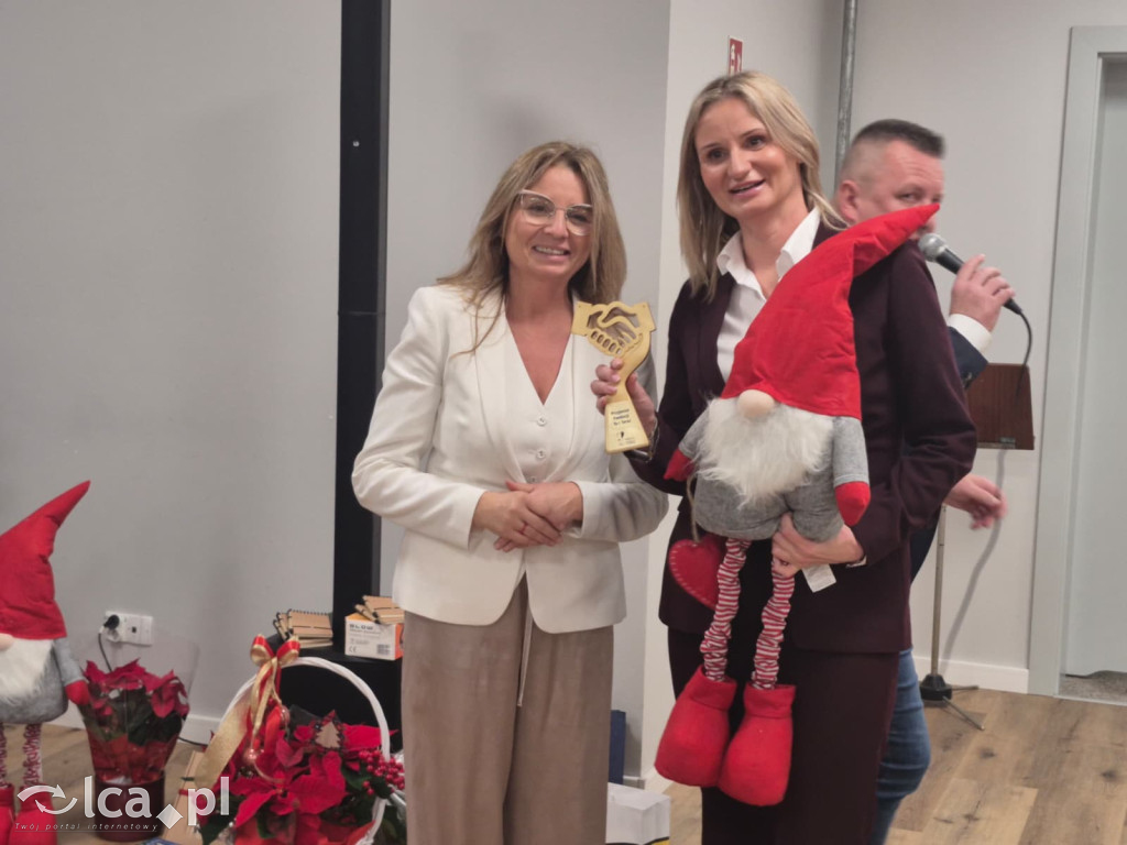 Przedświąteczne spotkanie przy jednym stole