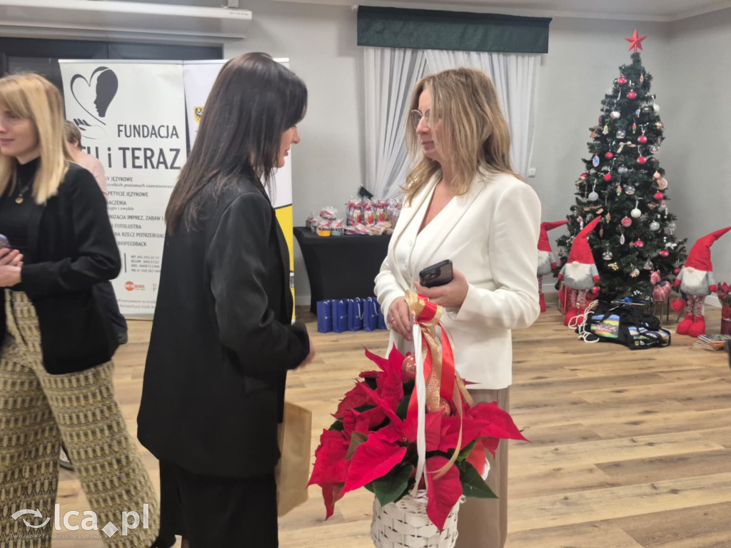 Przedświąteczne spotkanie przy jednym stole