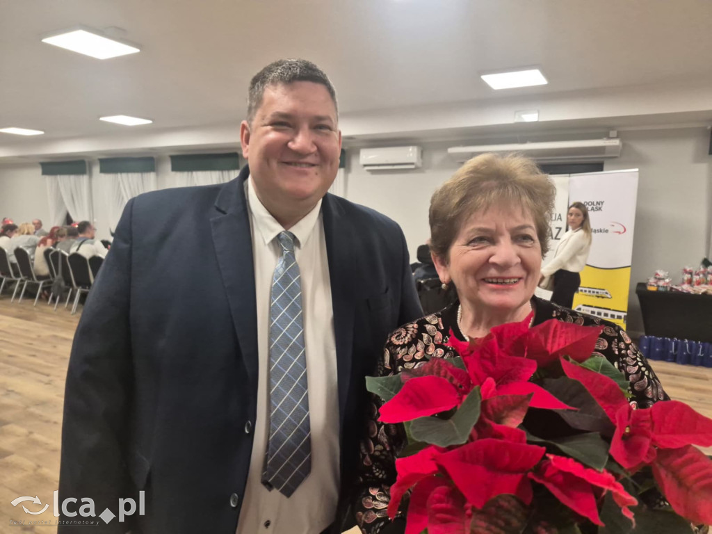 Przedświąteczne spotkanie przy jednym stole