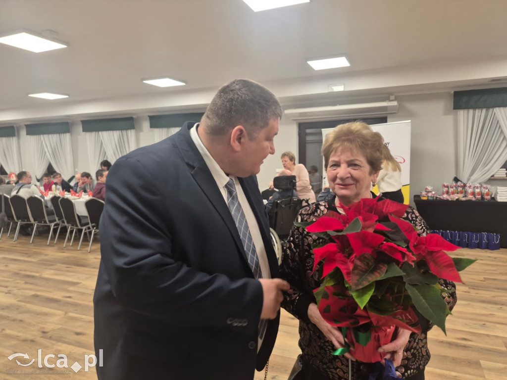 Przedświąteczne spotkanie przy jednym stole