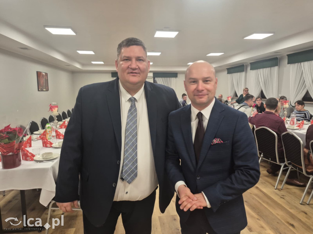 Przedświąteczne spotkanie przy jednym stole