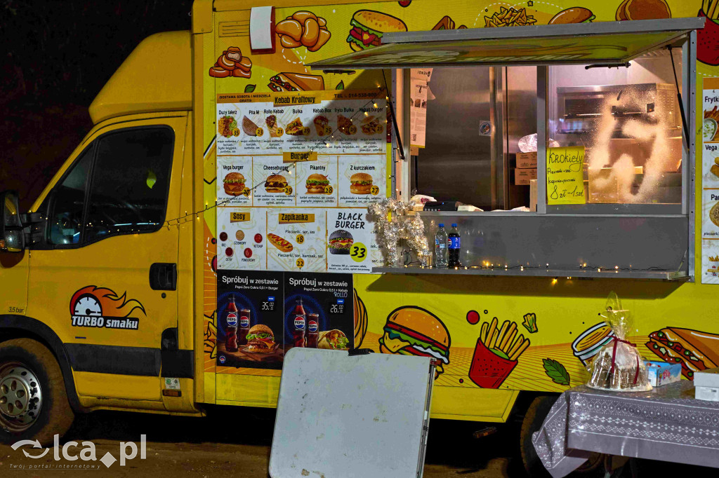 Pierwszy nocny jarmark w Bartoszowie