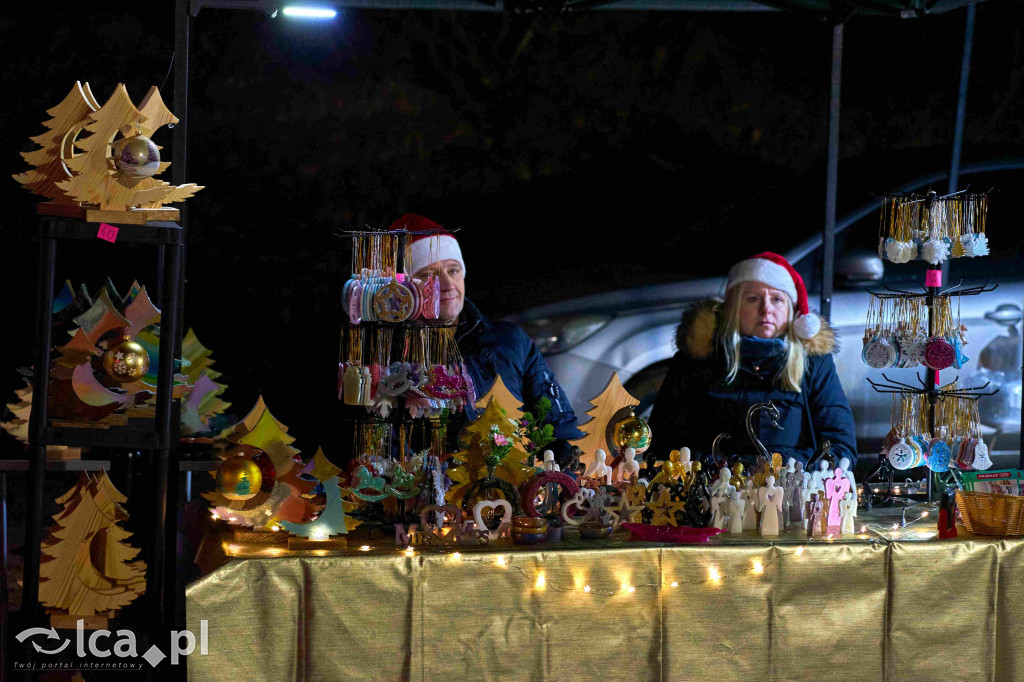 Pierwszy nocny jarmark w Bartoszowie