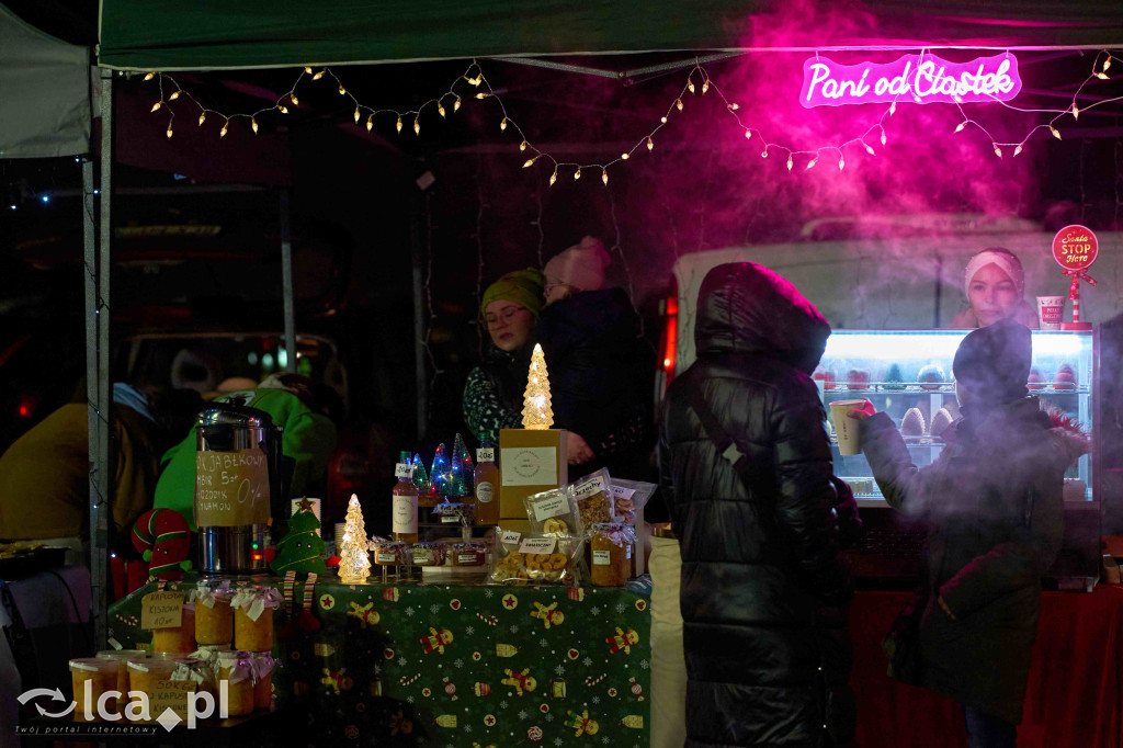 Pierwszy nocny jarmark w Bartoszowie