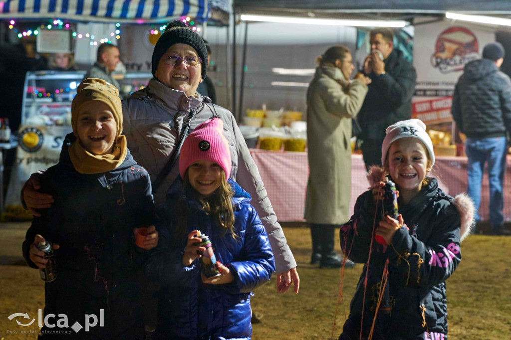 Pierwszy nocny jarmark w Bartoszowie