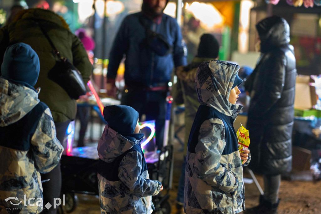 Pierwszy nocny jarmark w Bartoszowie