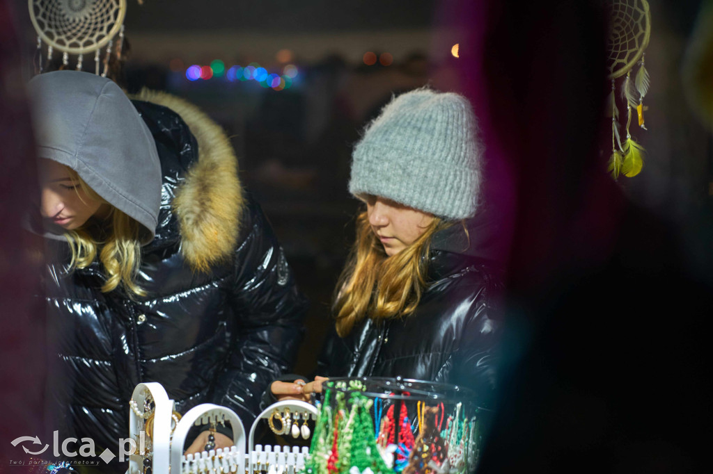 Pierwszy nocny jarmark w Bartoszowie