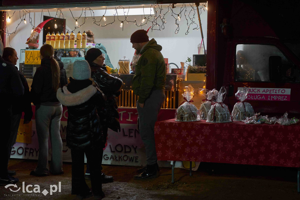 Pierwszy nocny jarmark w Bartoszowie