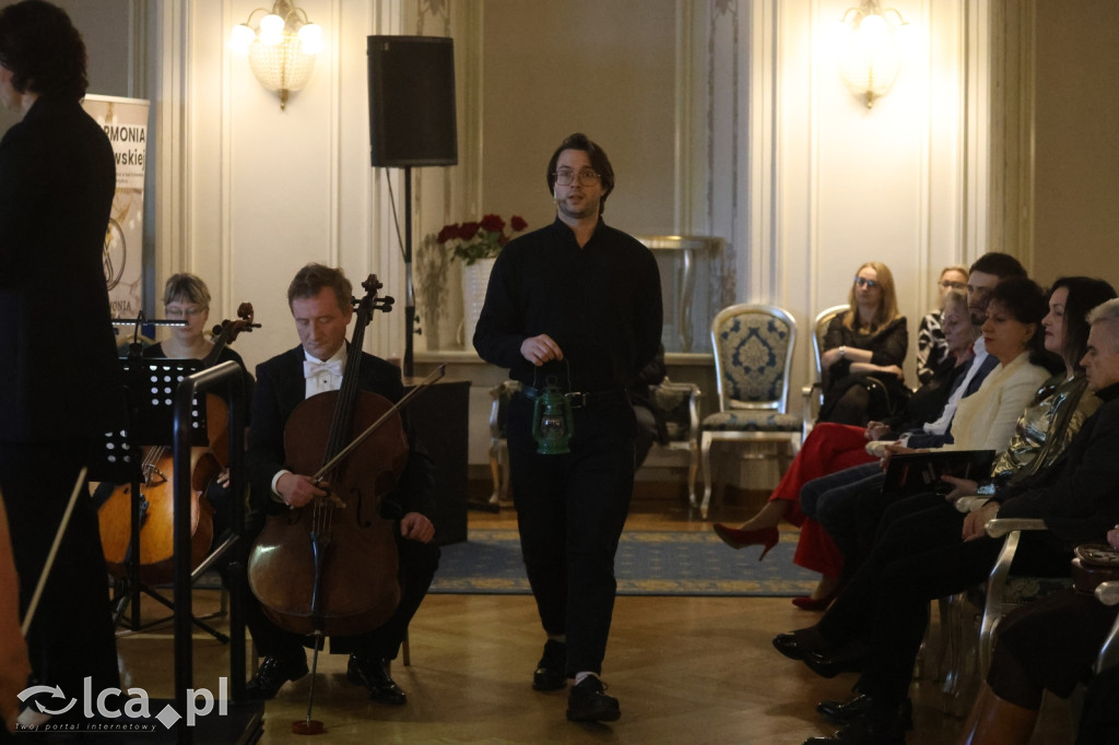 „Opowieść wigilijna” zachwyciła w Sali Królewskiej