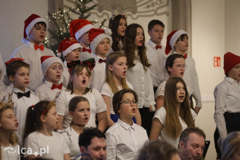 „Opowieść wigilijna” zachwyciła w Sali Królewskiej