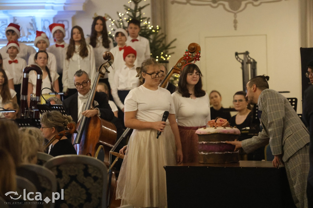 „Opowieść wigilijna” zachwyciła w Sali Królewskiej