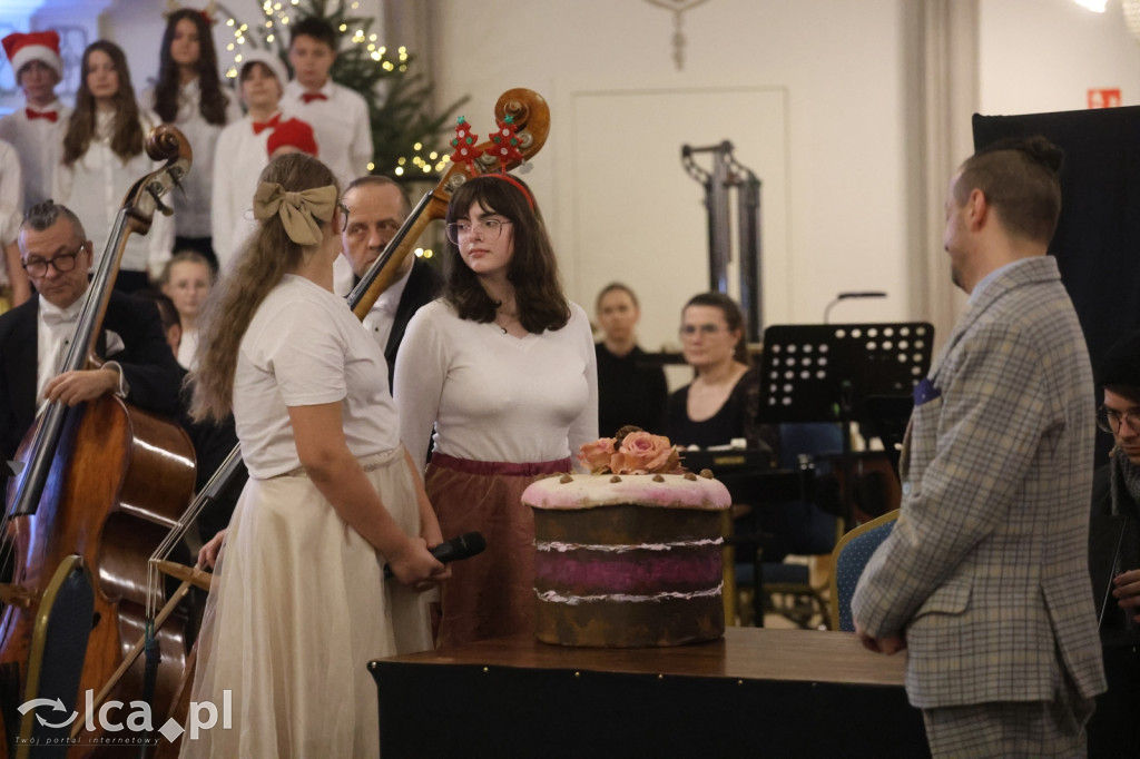 „Opowieść wigilijna” zachwyciła w Sali Królewskiej