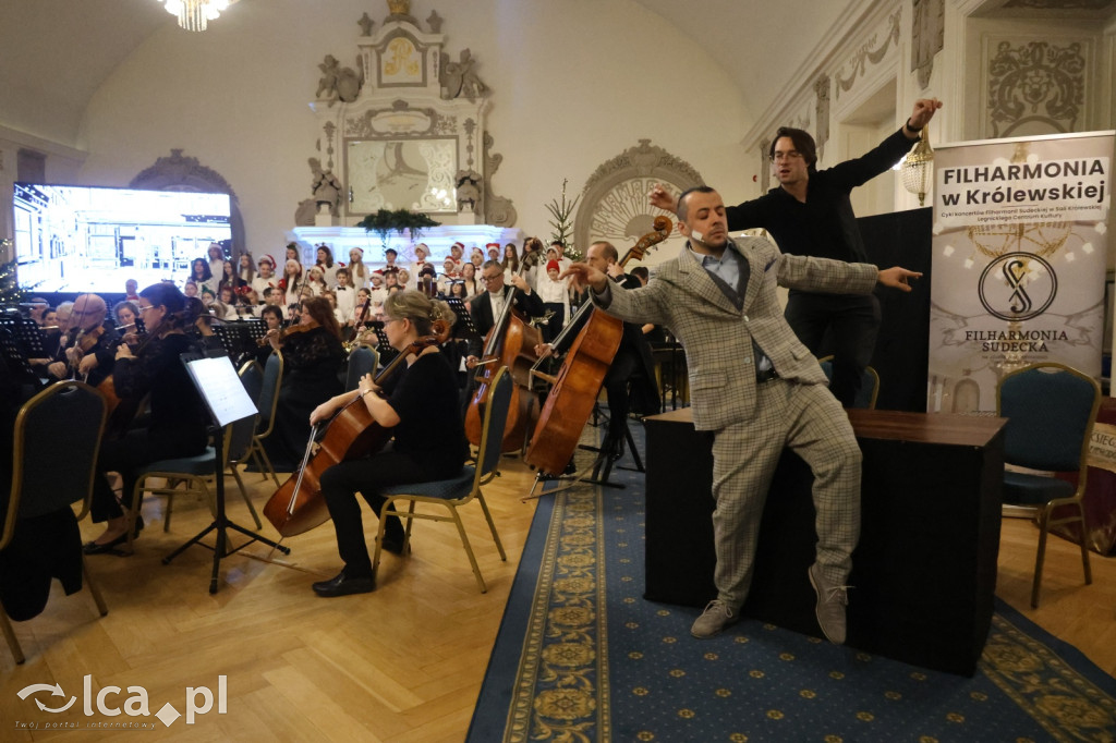 „Opowieść wigilijna” zachwyciła w Sali Królewskiej