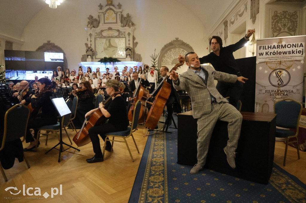 „Opowieść wigilijna” zachwyciła w Sali Królewskiej