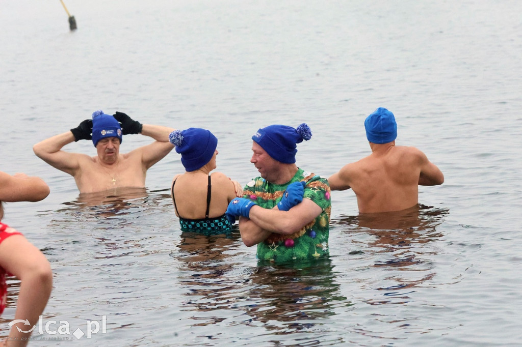 Legnickie Morsy wskoczyły do lodowatej wody