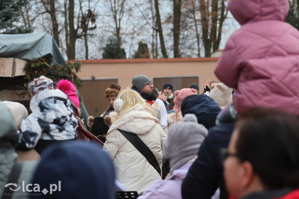 Pasterka w szopce zachwyciła najmłodszych