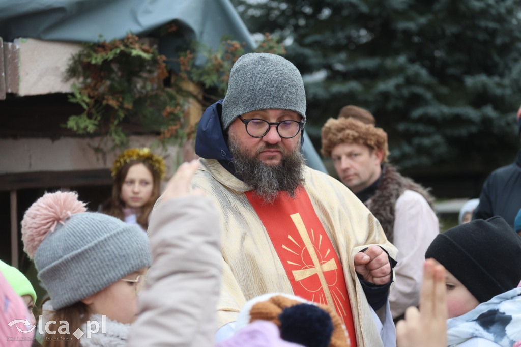 Pasterka w szopce zachwyciła najmłodszych