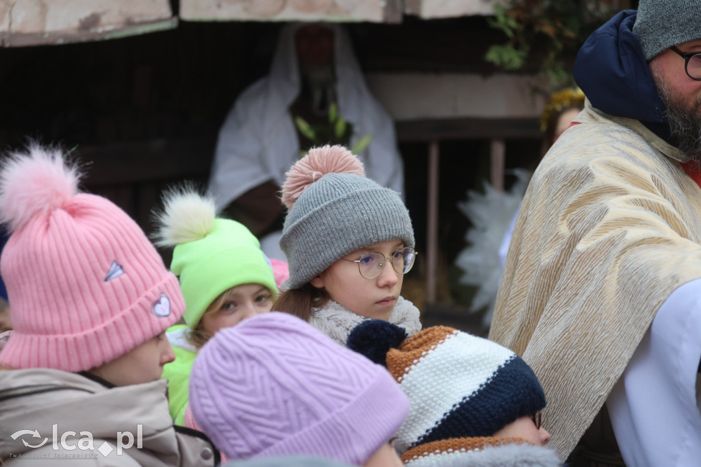 Pasterka w szopce zachwyciła najmłodszych