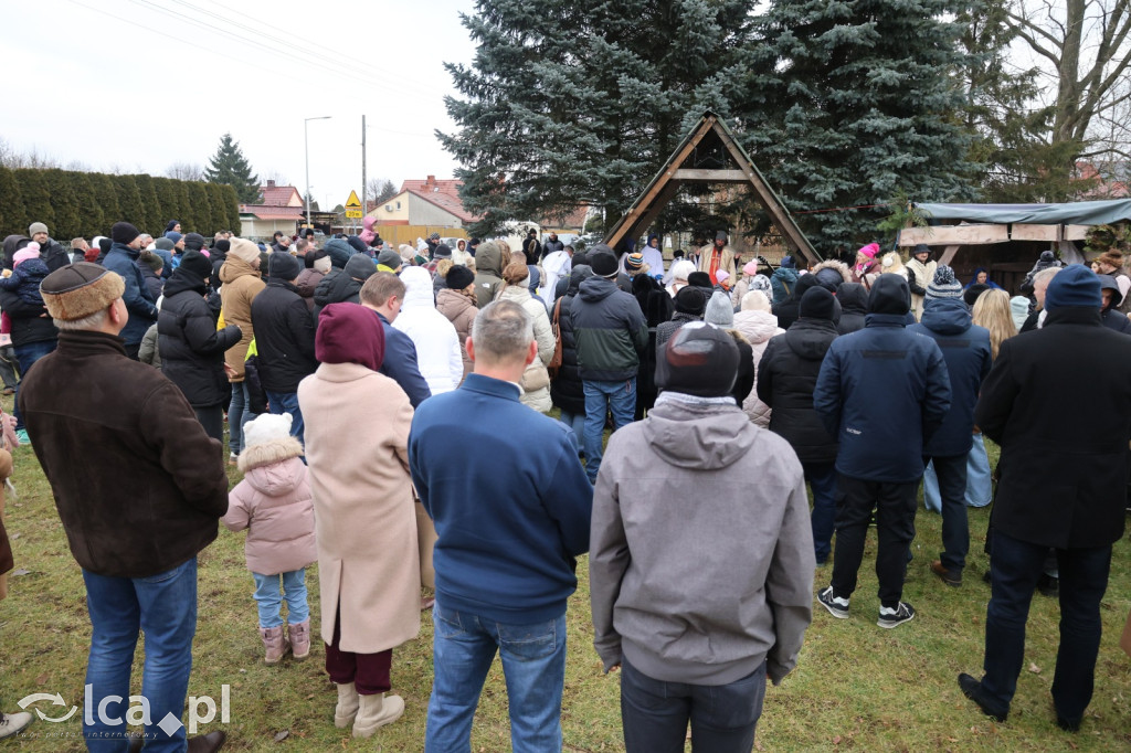 Pasterka w szopce zachwyciła najmłodszych