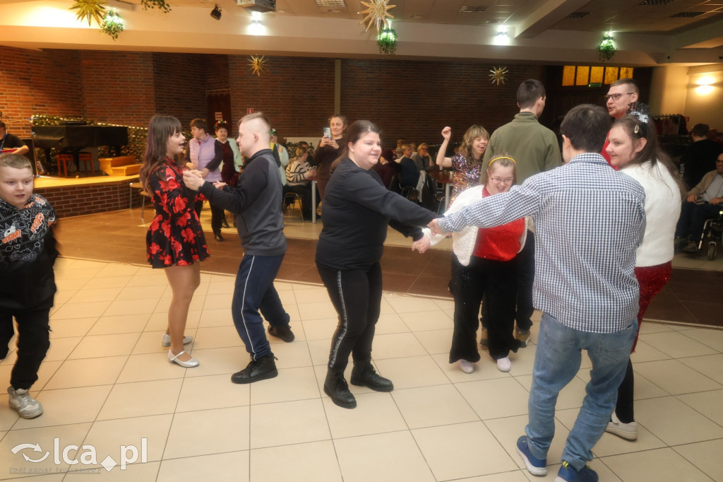 Bal Caritas dla niepełnosprawnych w Legnicy