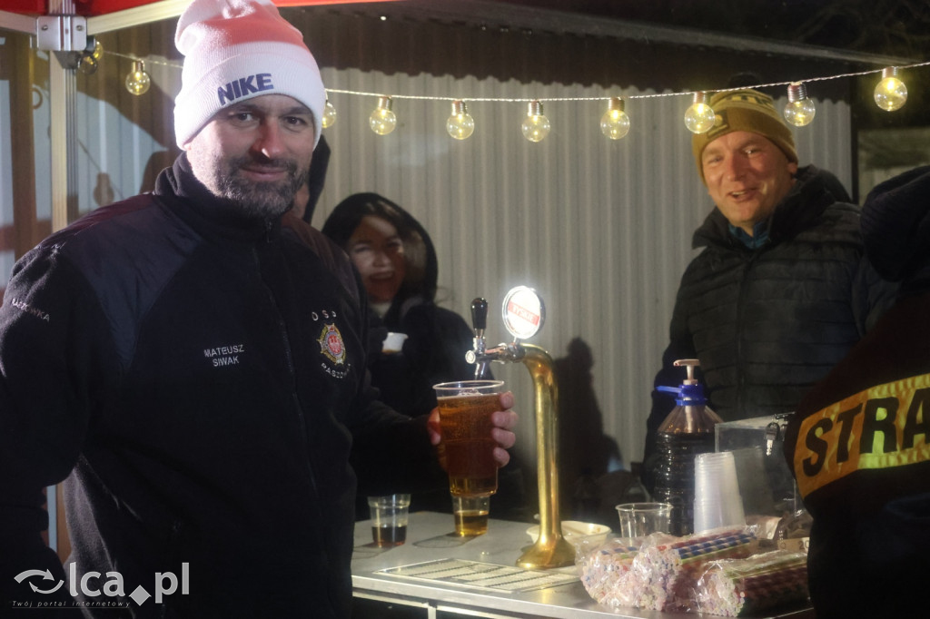 Noworoczne ognisko w Raszówce przyciągnęło tłumy