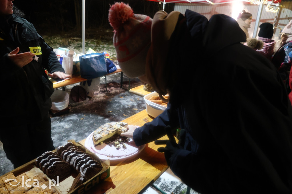 Noworoczne ognisko w Raszówce przyciągnęło tłumy