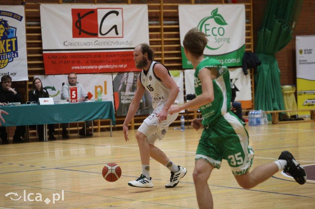 Basket Legnica z wygraną na start drugiego etapu
