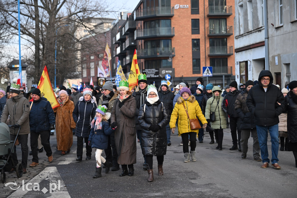 Tłumy wiernych na Orszaku Trzech Króli