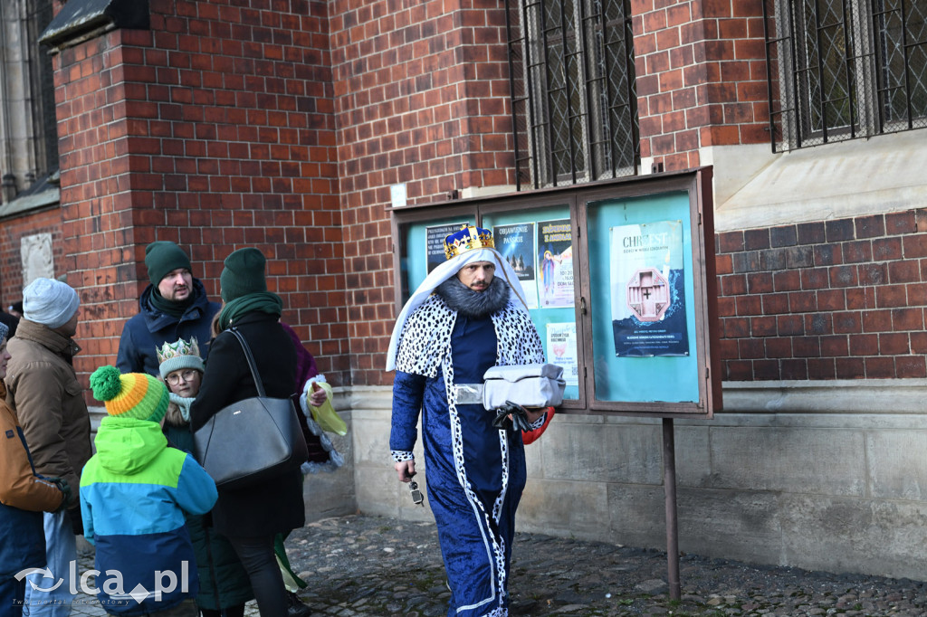 Tłumy wiernych na Orszaku Trzech Króli