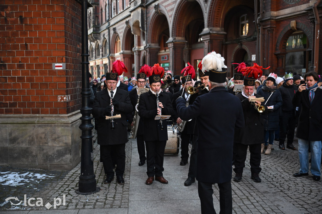 Tłumy wiernych na Orszaku Trzech Króli