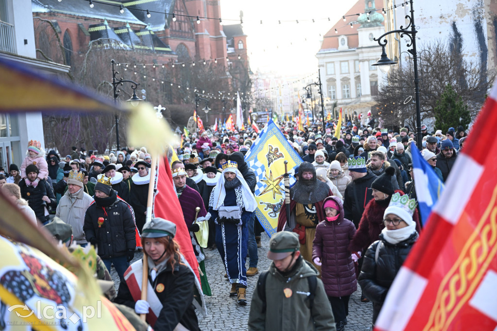 Tłumy wiernych na Orszaku Trzech Króli