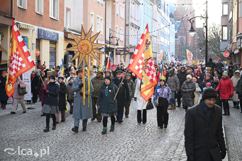 Tłumy wiernych na Orszaku Trzech Króli