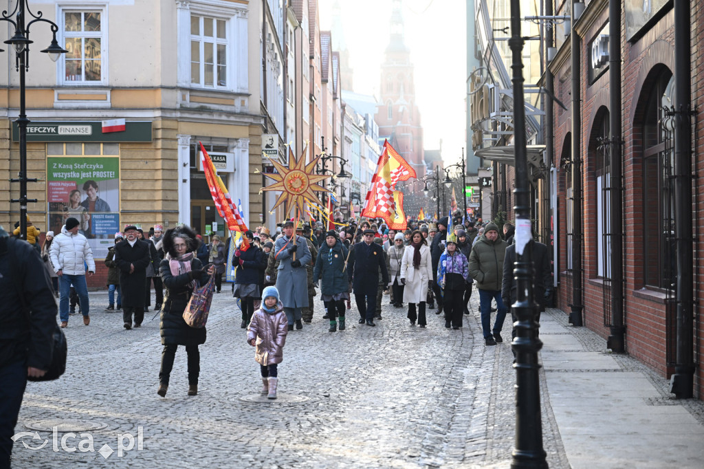 Tłumy wiernych na Orszaku Trzech Króli