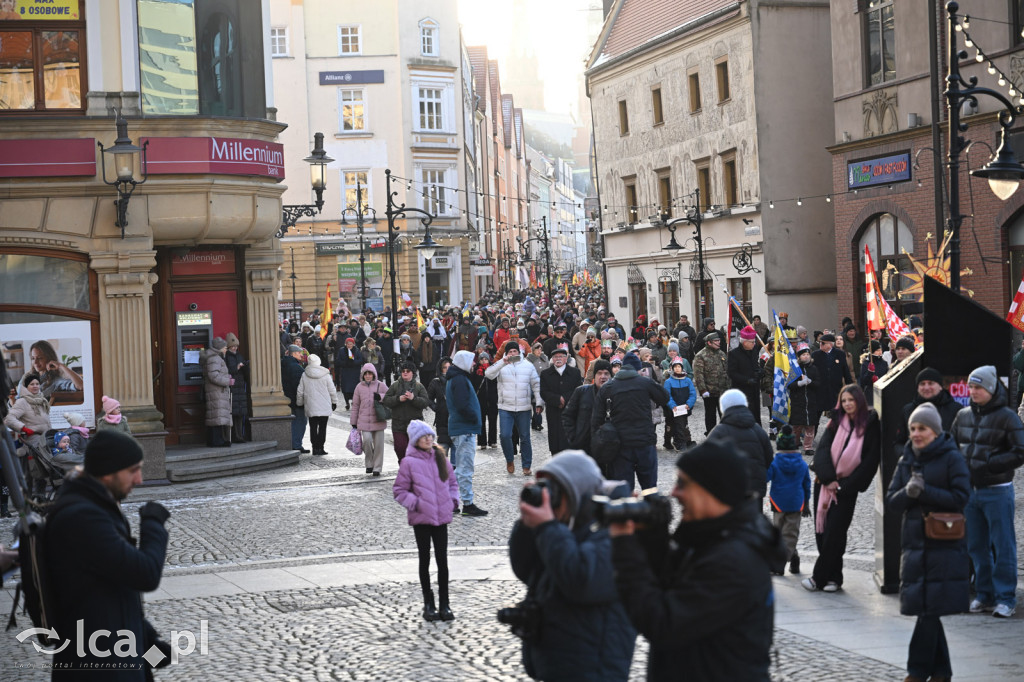 Tłumy wiernych na Orszaku Trzech Króli