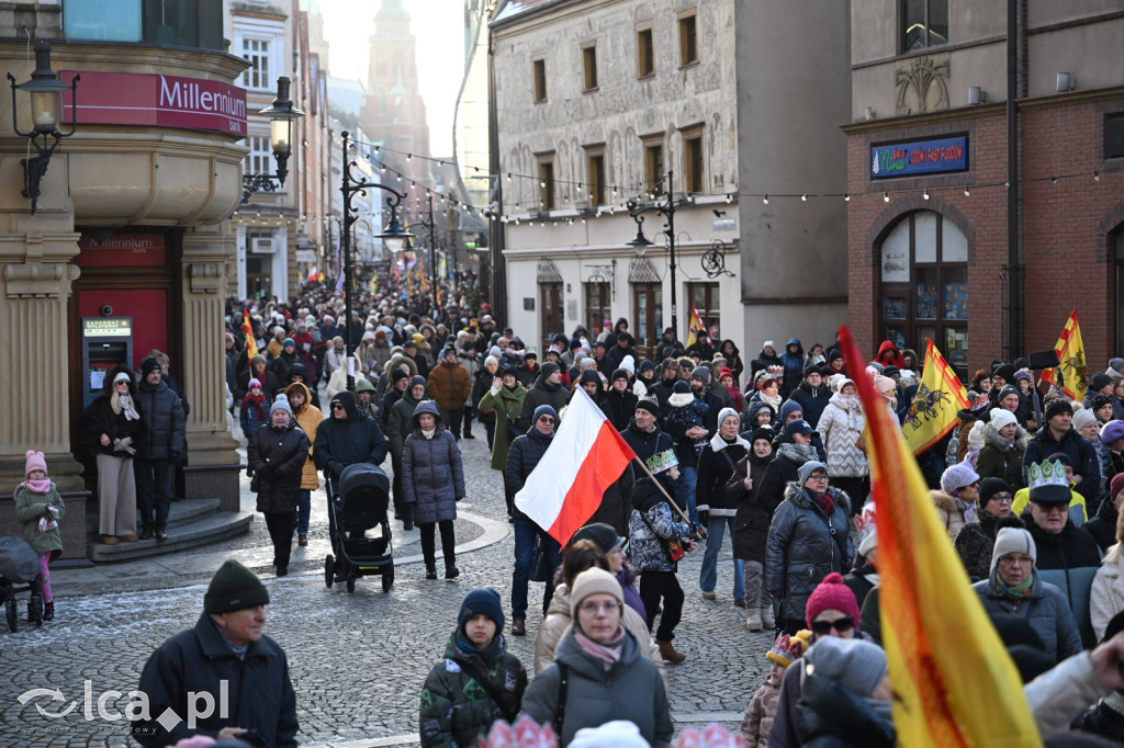 Tłumy wiernych na Orszaku Trzech Króli