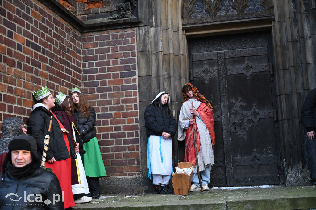 Tłumy wiernych na Orszaku Trzech Króli