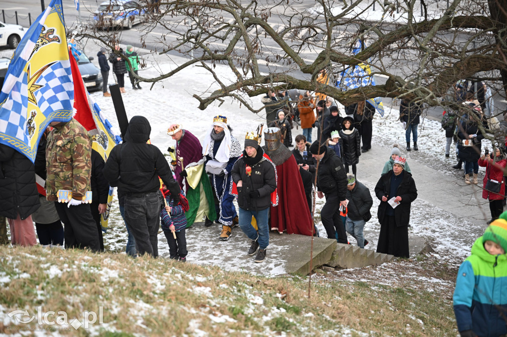 Tłumy wiernych na Orszaku Trzech Króli
