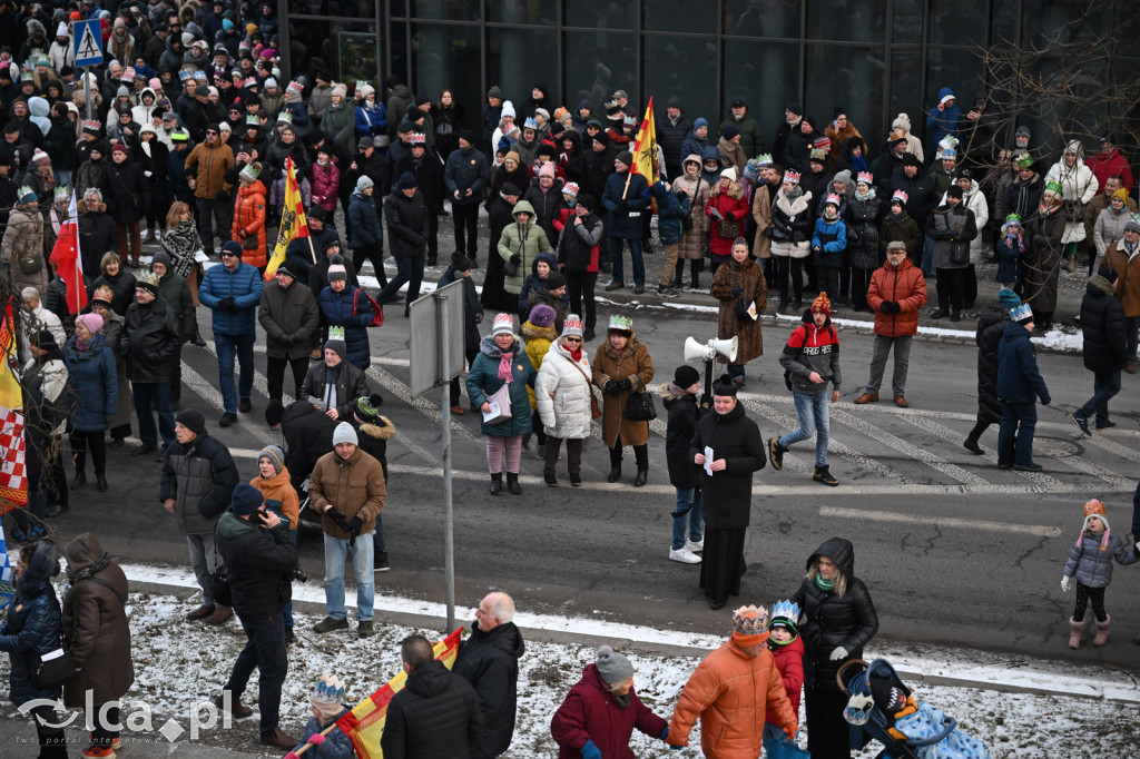 Tłumy wiernych na Orszaku Trzech Króli