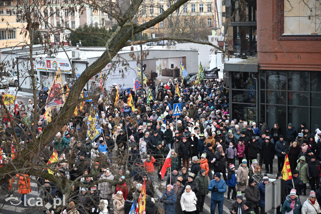 Tłumy wiernych na Orszaku Trzech Króli
