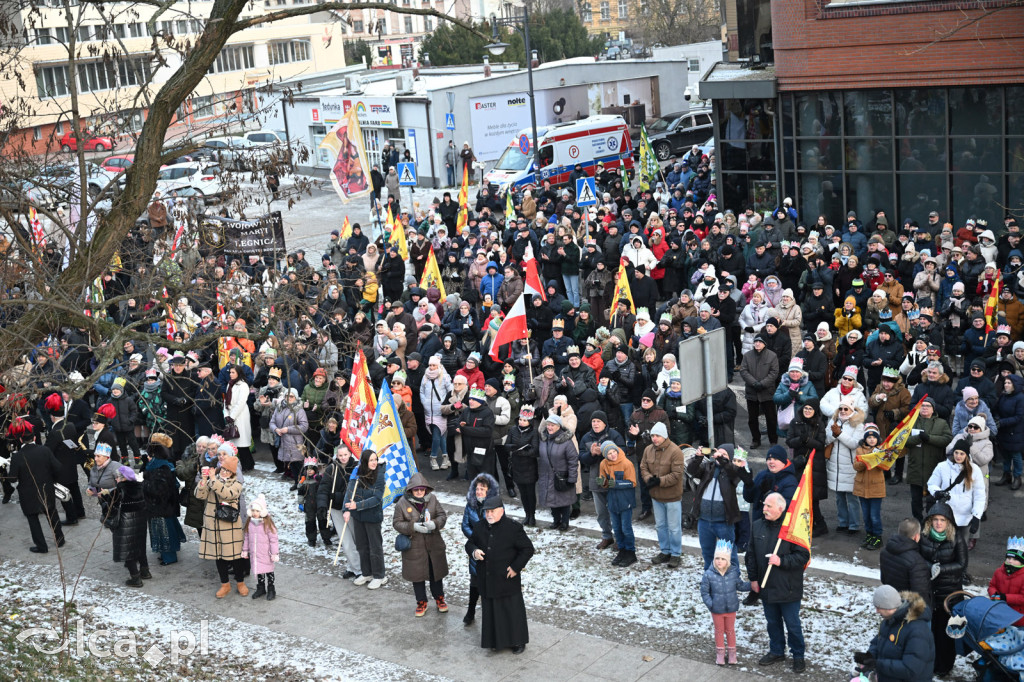 Tłumy wiernych na Orszaku Trzech Króli